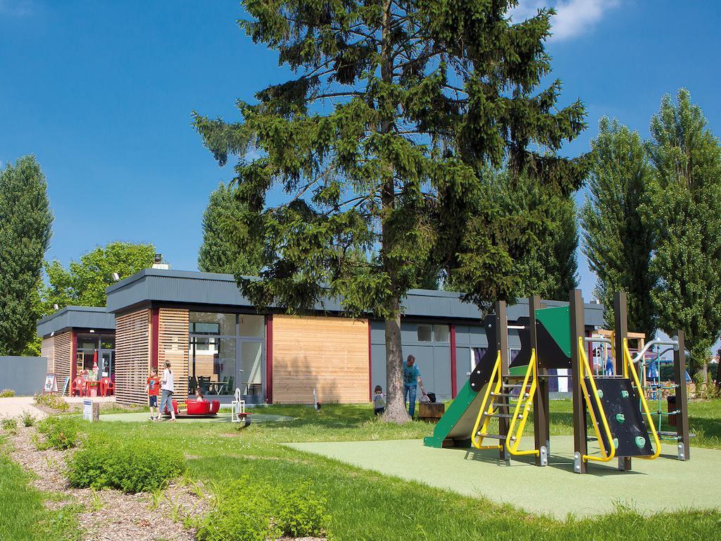 Camping International De Maisons-Laffitte Hotel Exterior photo