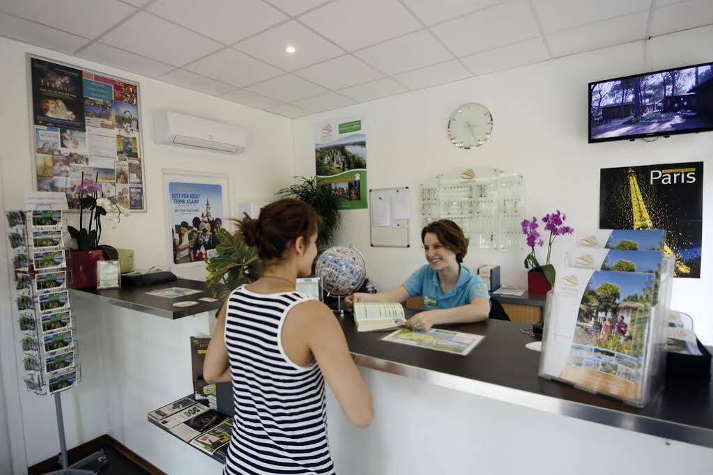 Camping International De Maisons-Laffitte Hotel Exterior photo